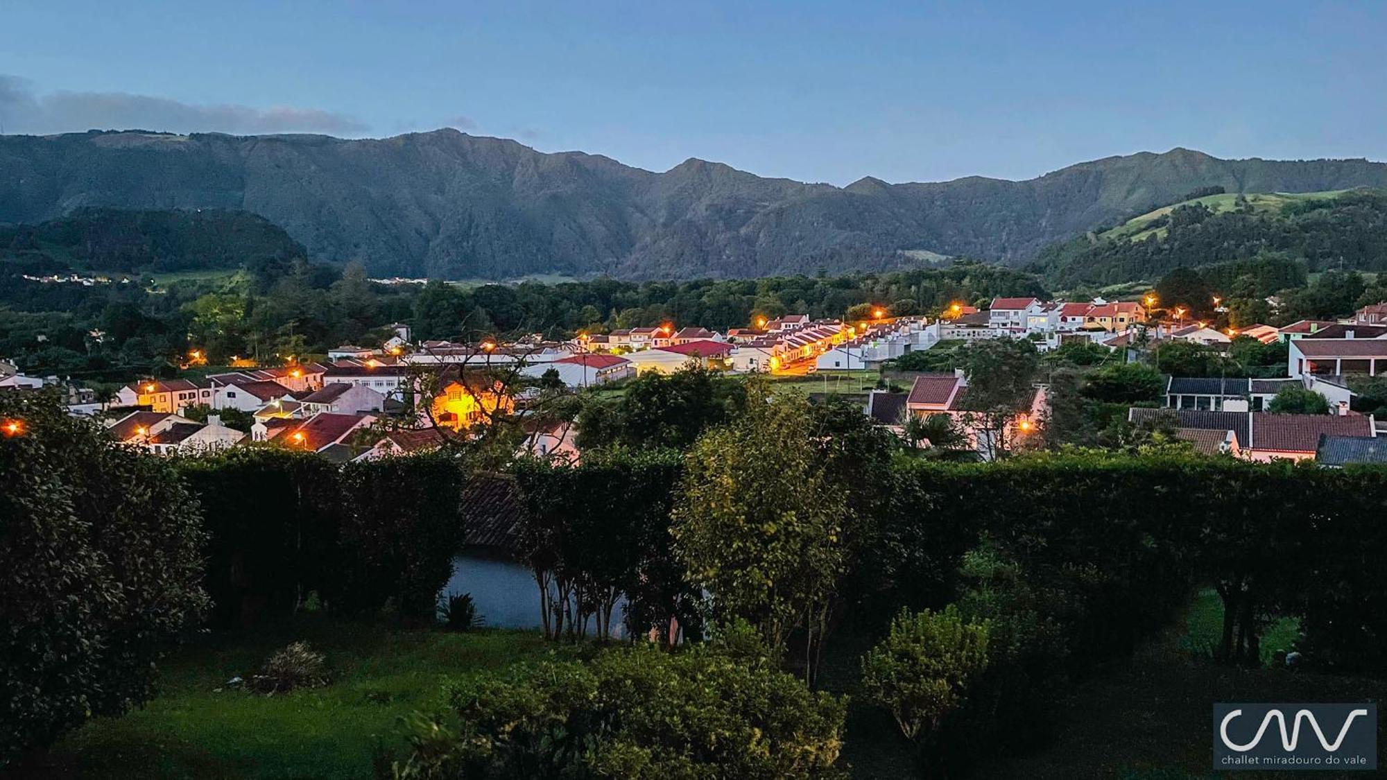 فيلا Challet Miradouro Do Vale فورناس المظهر الخارجي الصورة